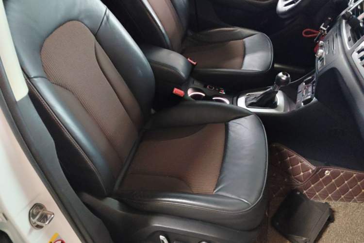 Used Audi Q3 2017 30 TFSI Fashion Model Right Front Seat