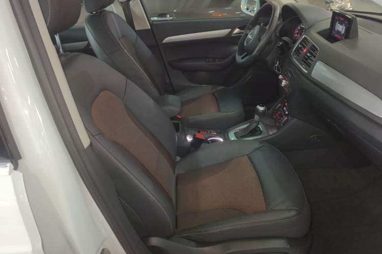 Used Audi Q3 2017 30 TFSI Fashion Model Right Front Seat