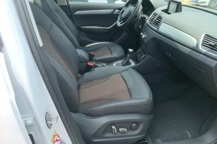 Used Audi Q3 2017 30 TFSI Fashion Model Right Front Seat