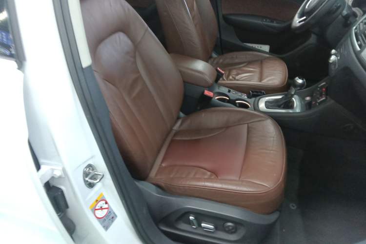 Used Audi Q3 2017 35 TFSI Style Edition Right Front Seat