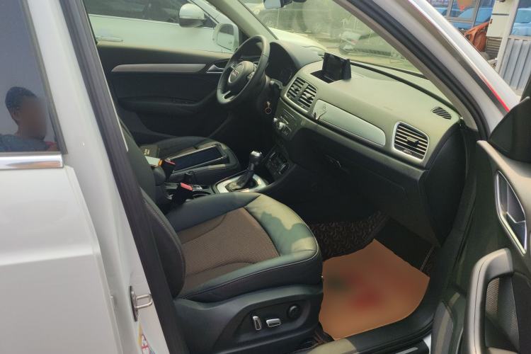 Used Audi Q3 2017 30 TFSI Fashion Model Right Front Seat