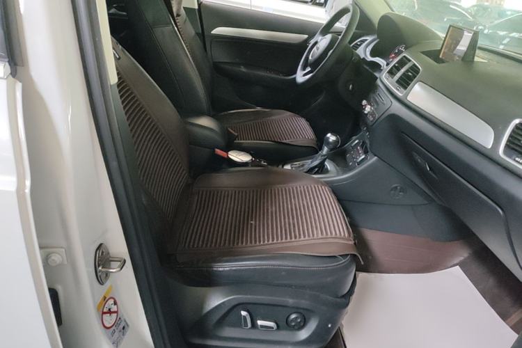Used Audi Q3 2017 35 TFSI Fashion Model Right Front Seat