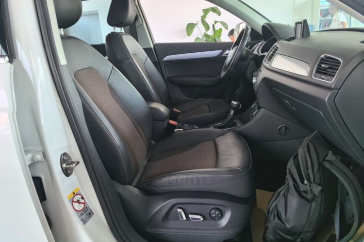Used Audi Q3 2017 35 TFSI Fashion Model Right Front Seat