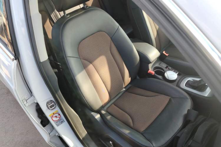 Used Audi Q3 2017 30 TFSI Fashion Model Right Front Seat