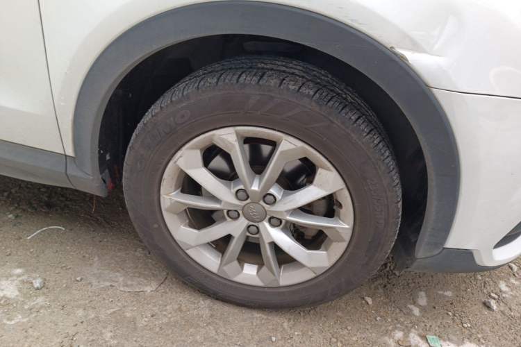 Used Audi Q3 2017 30 TFSI Standard Model Right Front Wheel Hub