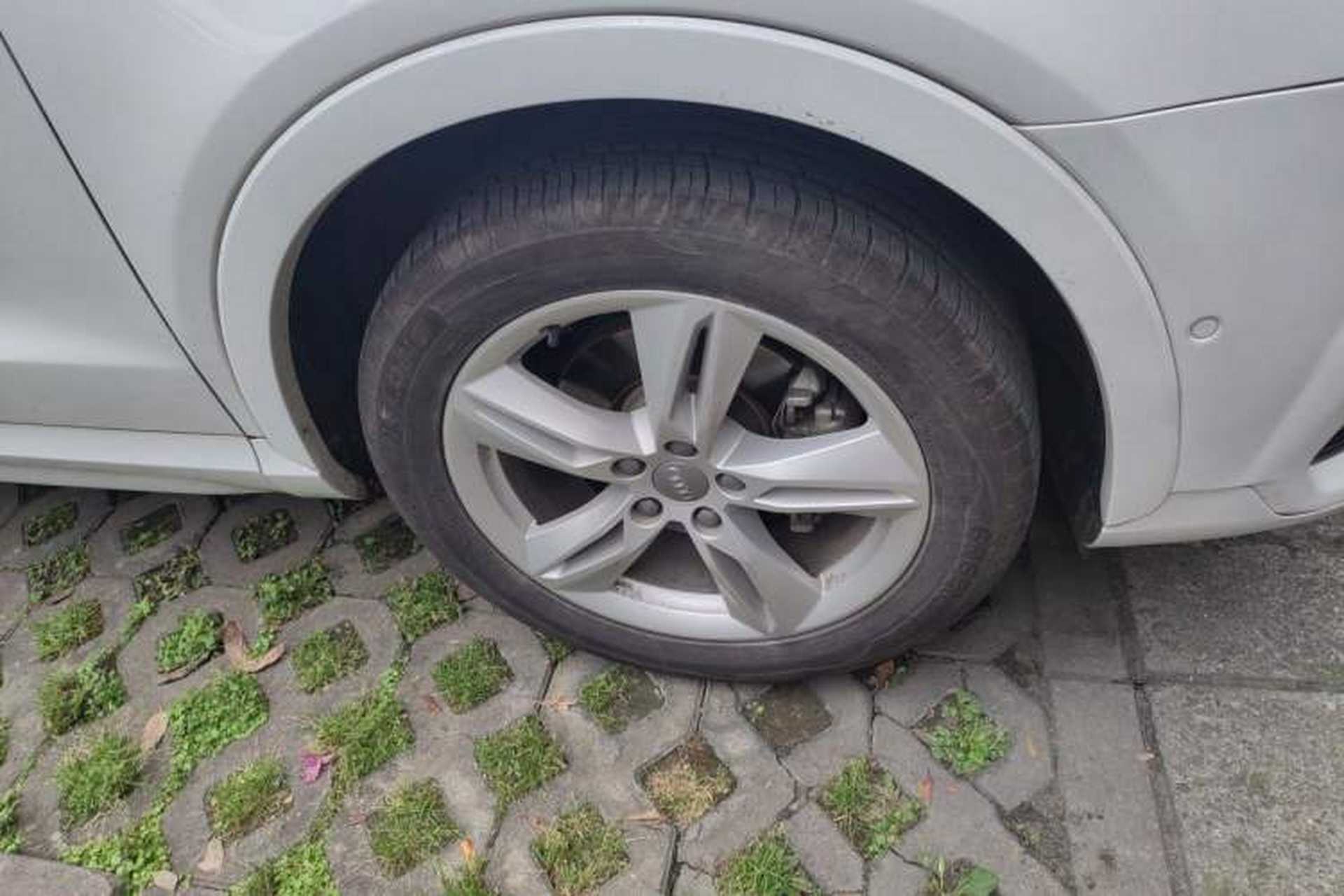 Used Audi Q3 2017 30 TFSI Fashion Model Right Front Wheel Hub