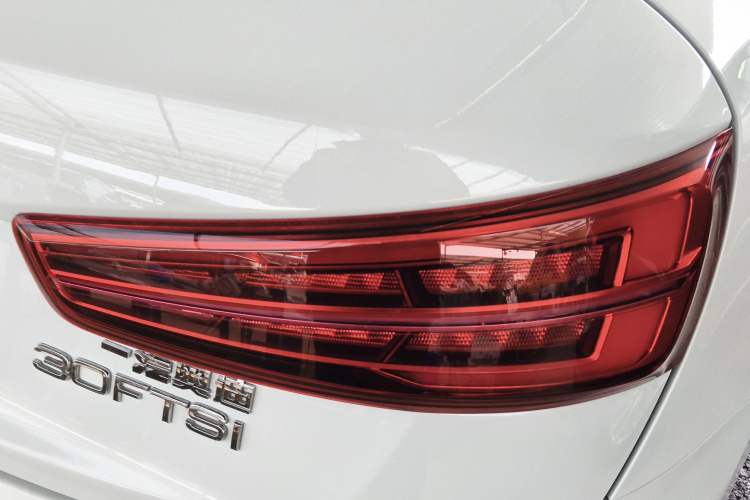 Used Audi Q3 2017 30 TFSI Fashion Model Right Rear Taillight