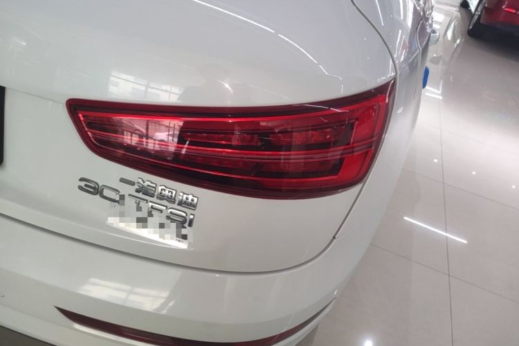 Used Audi Q3 2017 30 TFSI Fashion Model Right Rear Taillight
