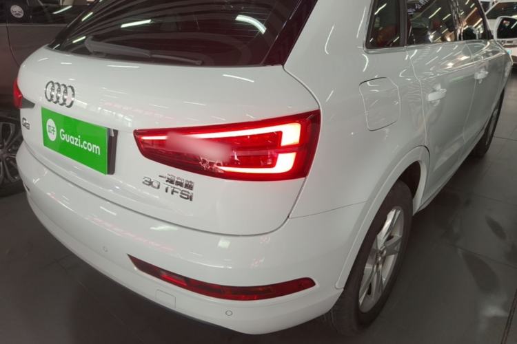 Used Audi Q3 2017 30 TFSI Fashion Model Right Rear Taillight