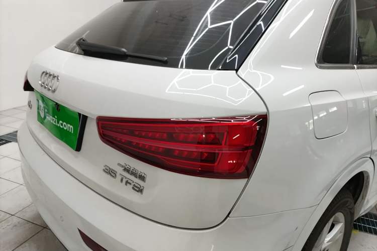 Used Audi Q3 2017 30 TFSI Fashion Model Right Rear Taillight