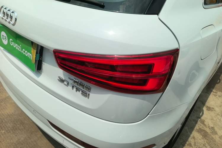 Used Audi Q3 2017 30 TFSI Fashion Model Right Rear Taillight