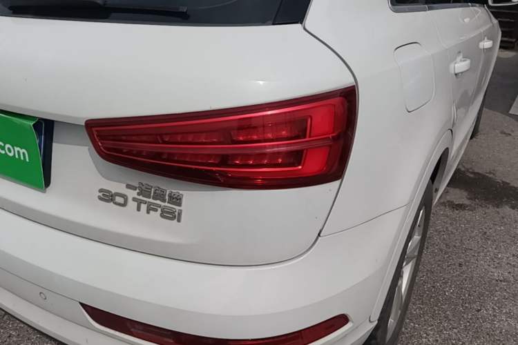 Used Audi Q3 2017 30 TFSI Fashion Model Right Rear Taillight