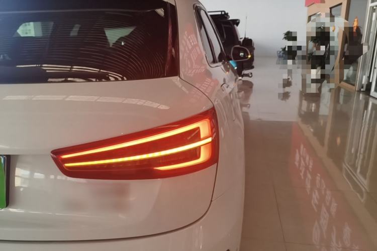 Used Audi Q3 2017 30 TFSI Fashion Model Right Rear Taillight