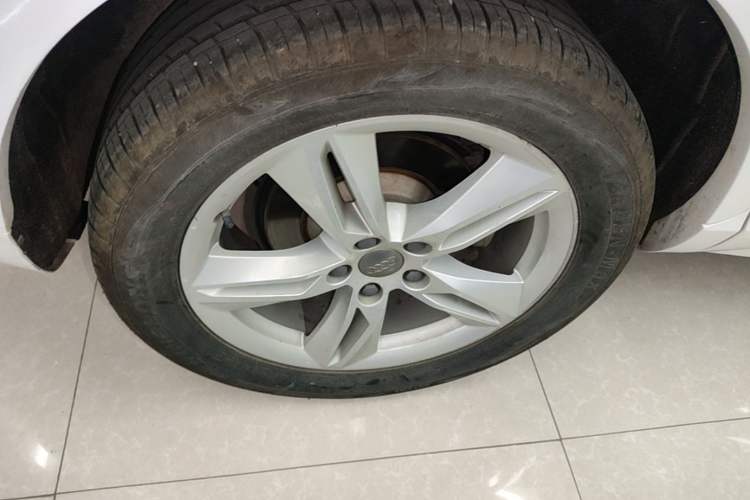 Used Audi Q3 2017 35 TFSI Style Edition Right Rear Wheel Hub