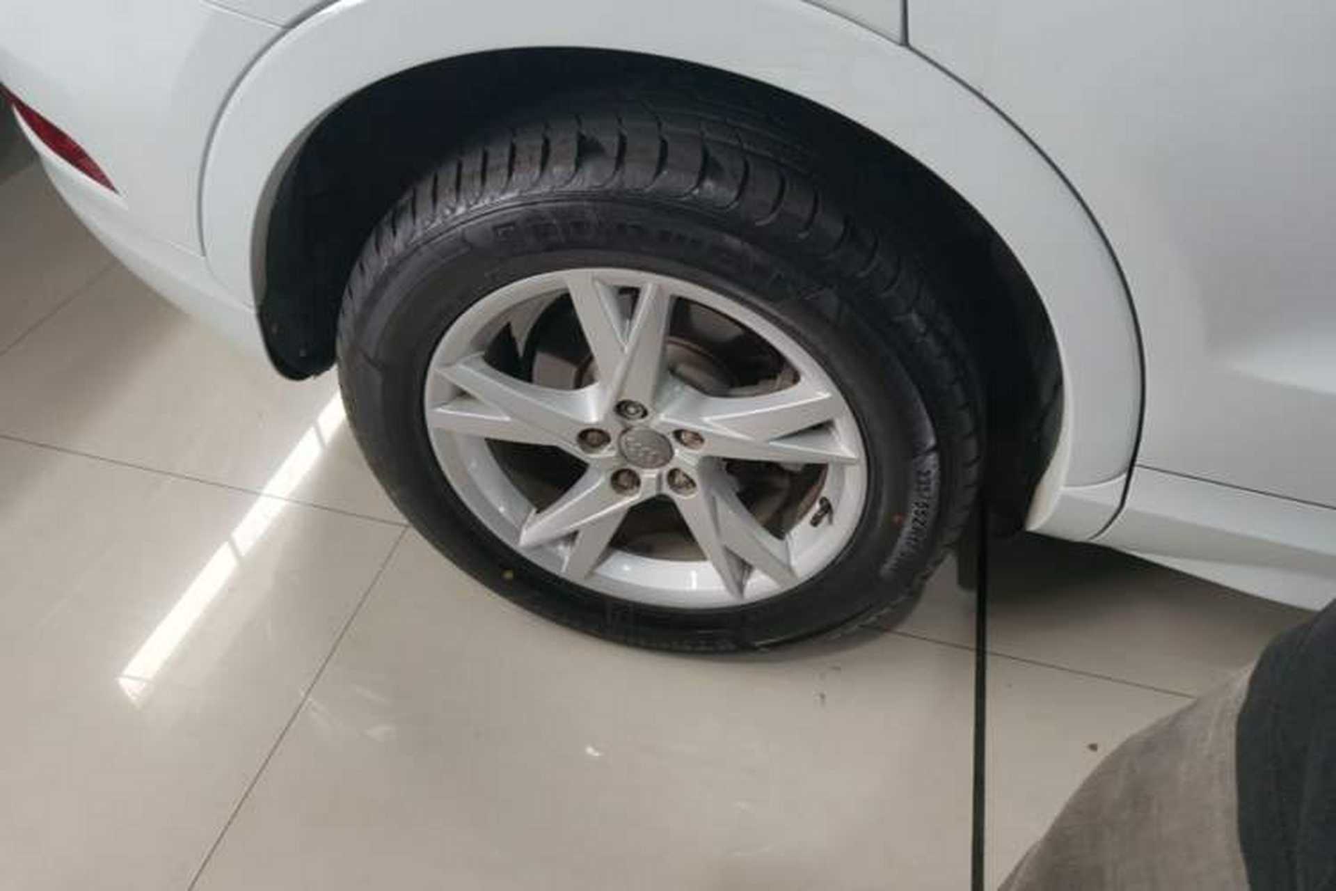 Used Audi Q3 2017 30 TFSI Fashion Model Right Rear Wheel Hub