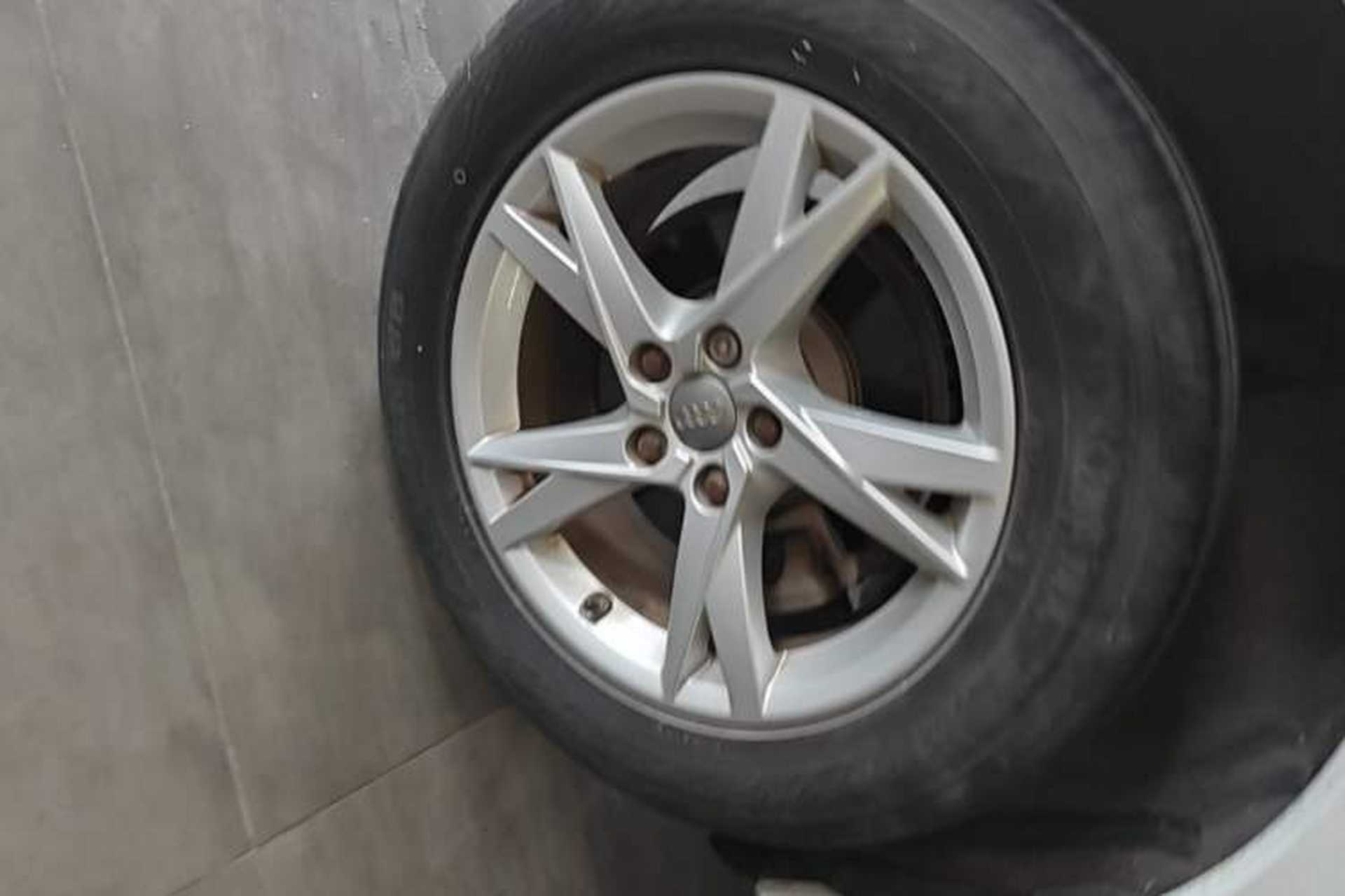 Used Audi Q3 2017 30 TFSI Fashion Model Right Rear Wheel Hub