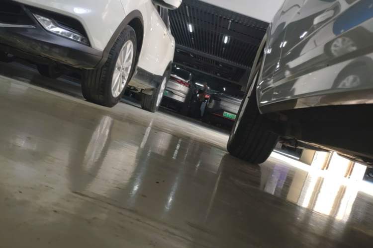 Used Audi Q3 2017 35 TFSI Fashion Model Right Side Sill