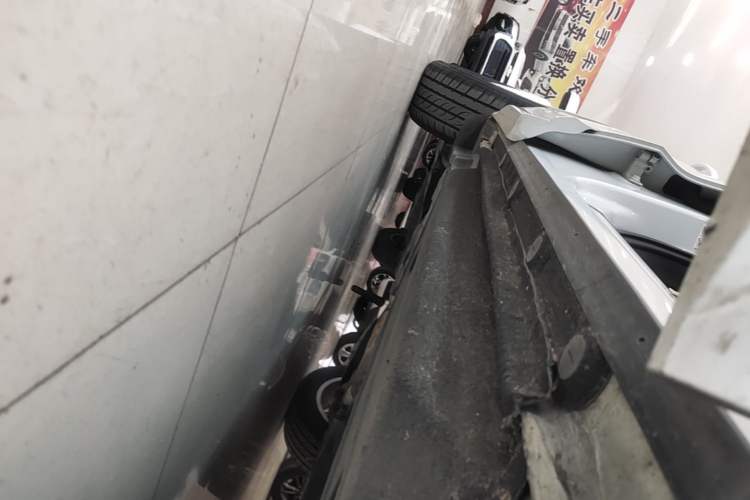 Used Audi Q3 2017 35 TFSI Fashion Model Right Side Sill