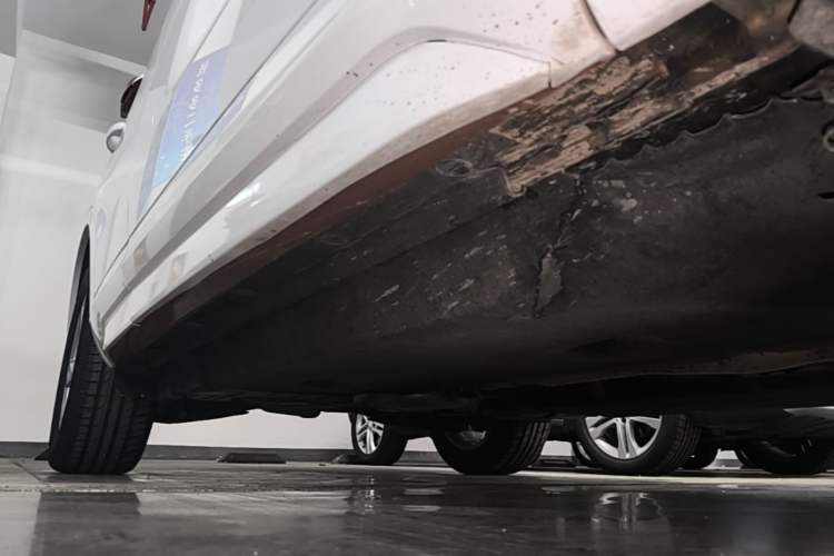 Used Audi Q3 2017 35 TFSI Fashion Model Right Side Sill