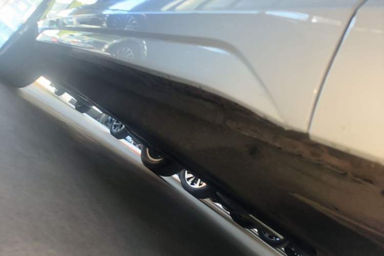 Used Audi Q3 2017 35 TFSI Fashion Model Right Side Sill