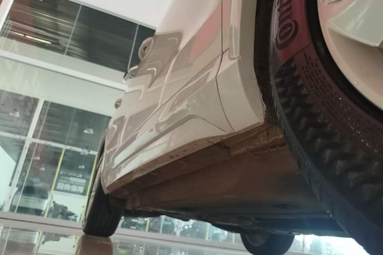 Used Audi Q3 2017 30 TFSI Fashion Model Right Side Sill