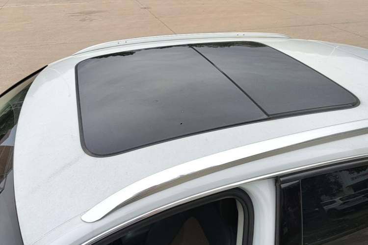 Used Audi Q3 2017 35 TFSI Fashion Model Roof