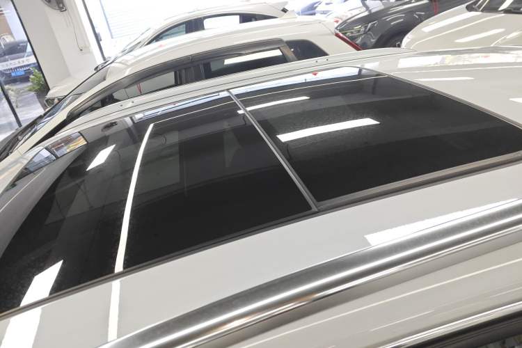 Used Audi Q3 2017 30 TFSI Fashion Model Roof