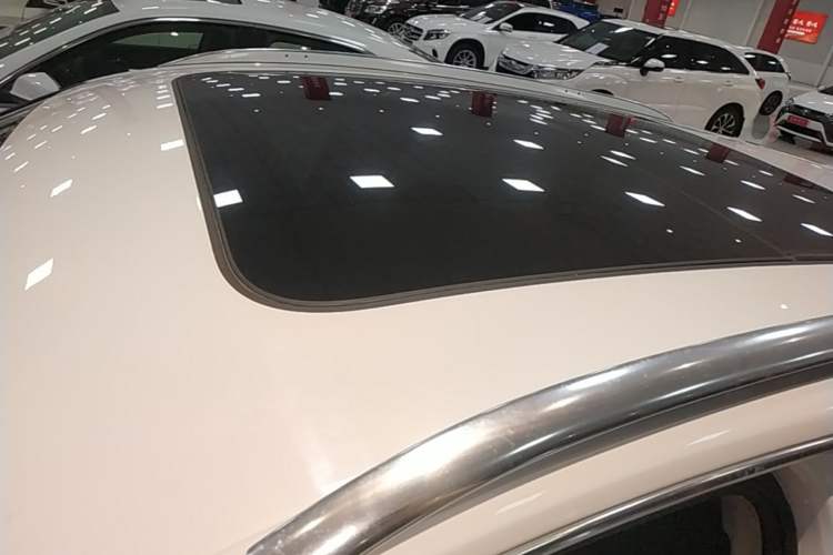 Used Audi Q3 2017 30 TFSI Fashion Model Roof