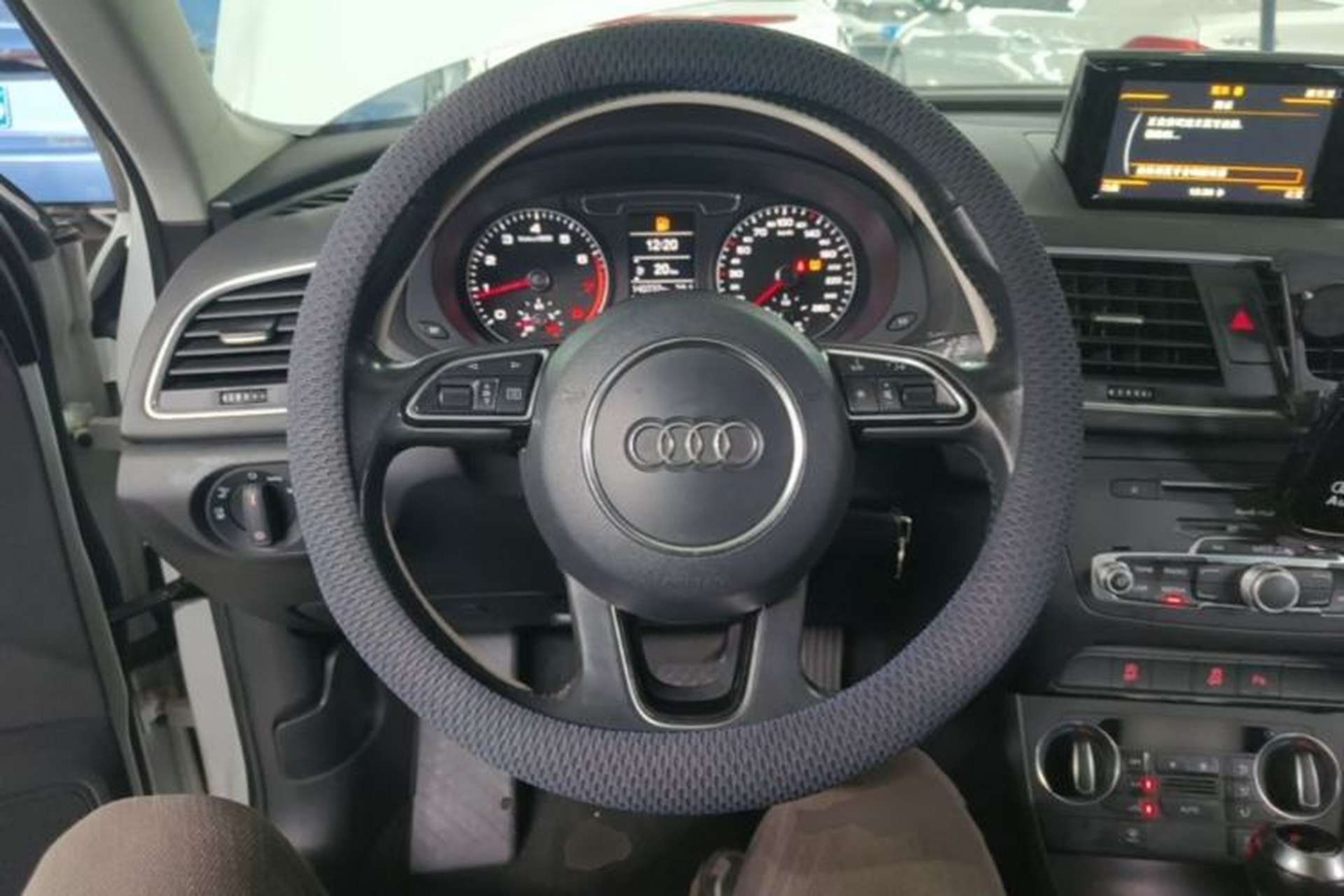 Used Audi Q3 2017 30 TFSI Fashion Model Steering Wheel
