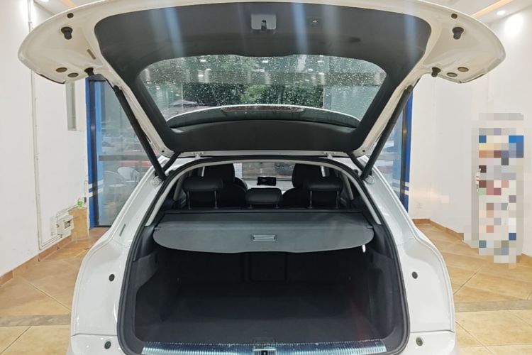 Used Audi Q3 2017 30 TFSI Fashion Model Trunk