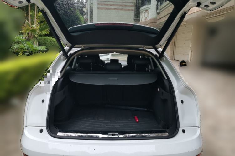 Used Audi Q3 2017 30 TFSI Fashion Model Trunk