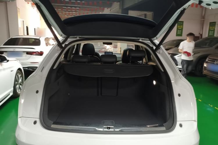 Used Audi Q3 2017 30 TFSI Fashion Model Trunk