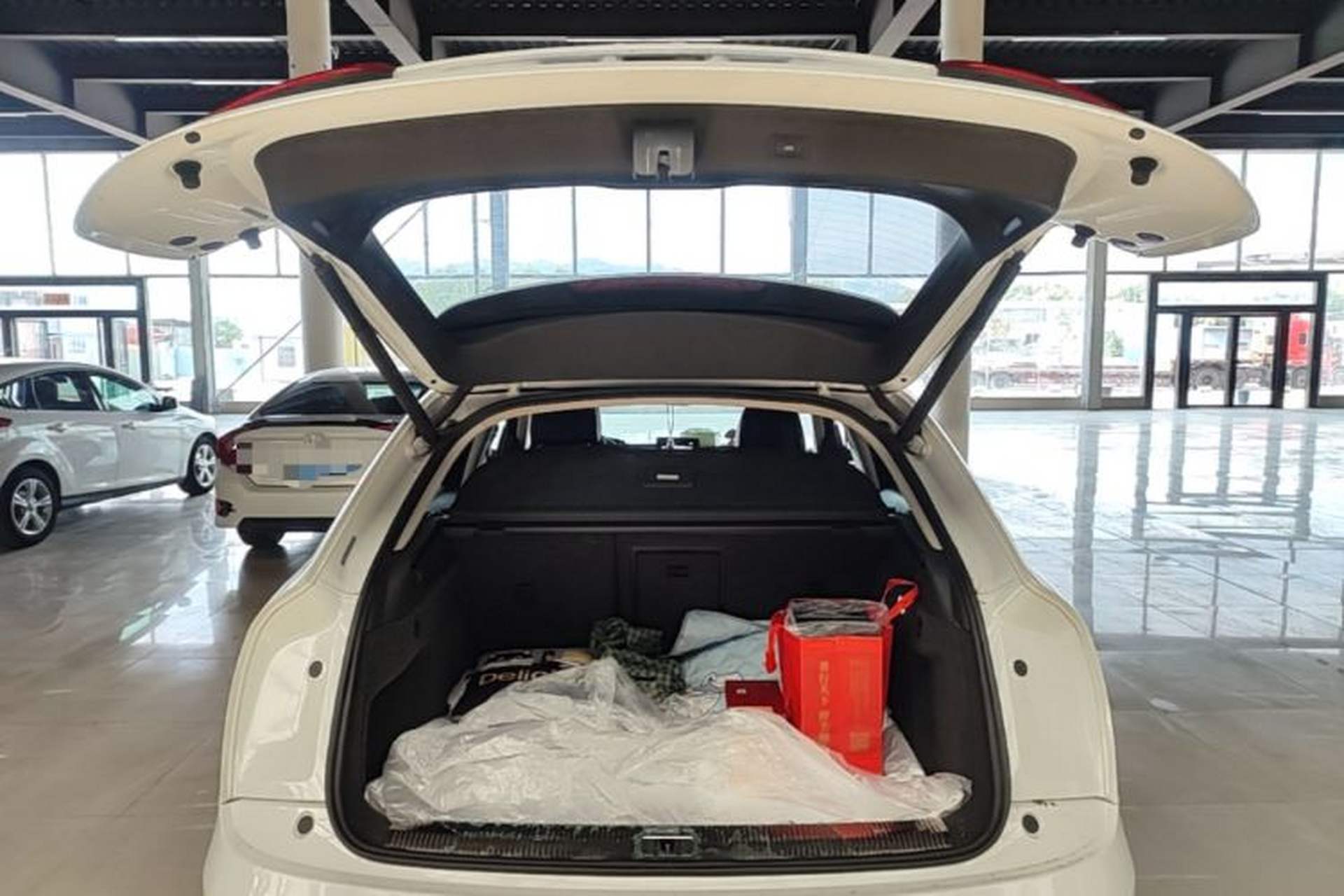 Used Audi Q3 2017 30 TFSI Fashion Model Trunk