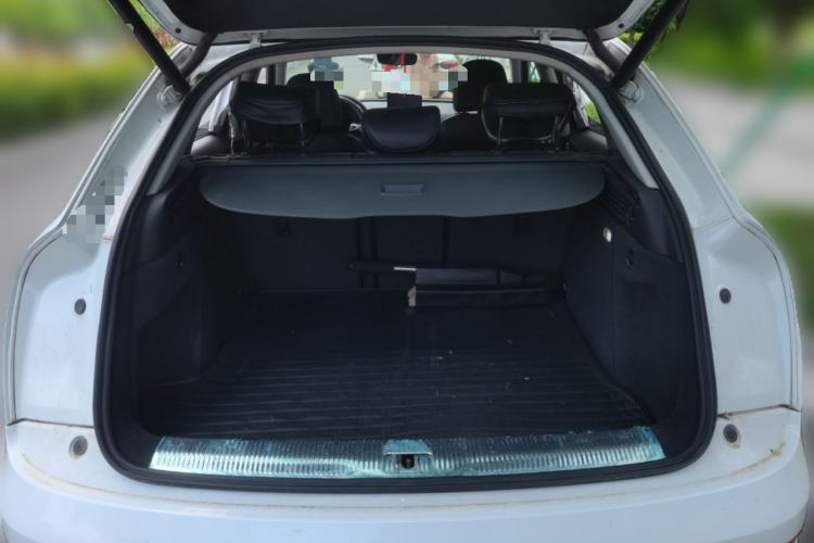 Used Audi Q3 2017 30 TFSI Fashion Model Trunk