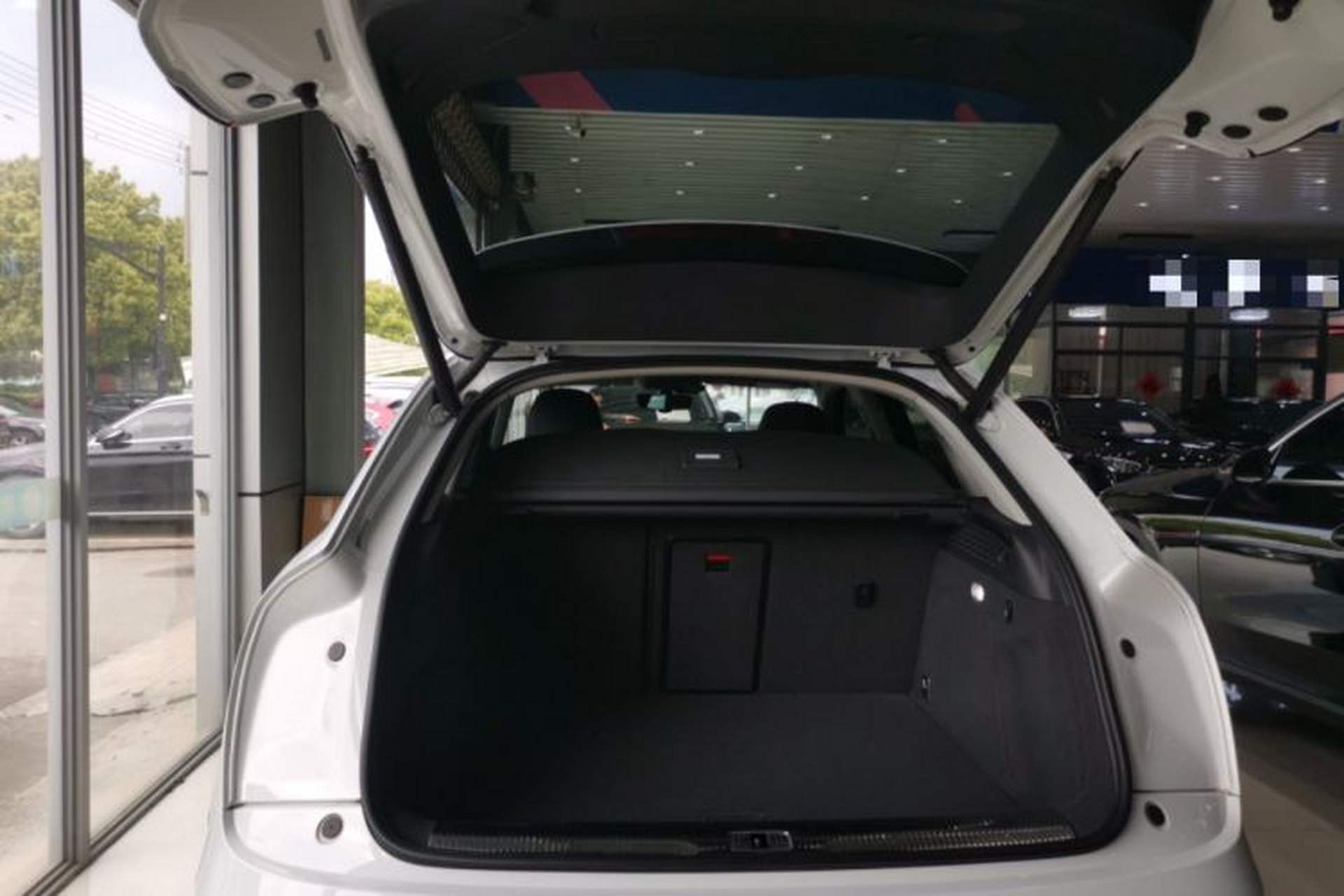 Used Audi Q3 2017 35 TFSI quattro all-wheel drive fashion model Trunk