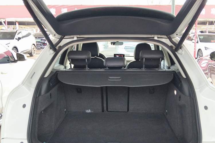 Used Audi Q3 2017 30 TFSI Fashion Model Trunk