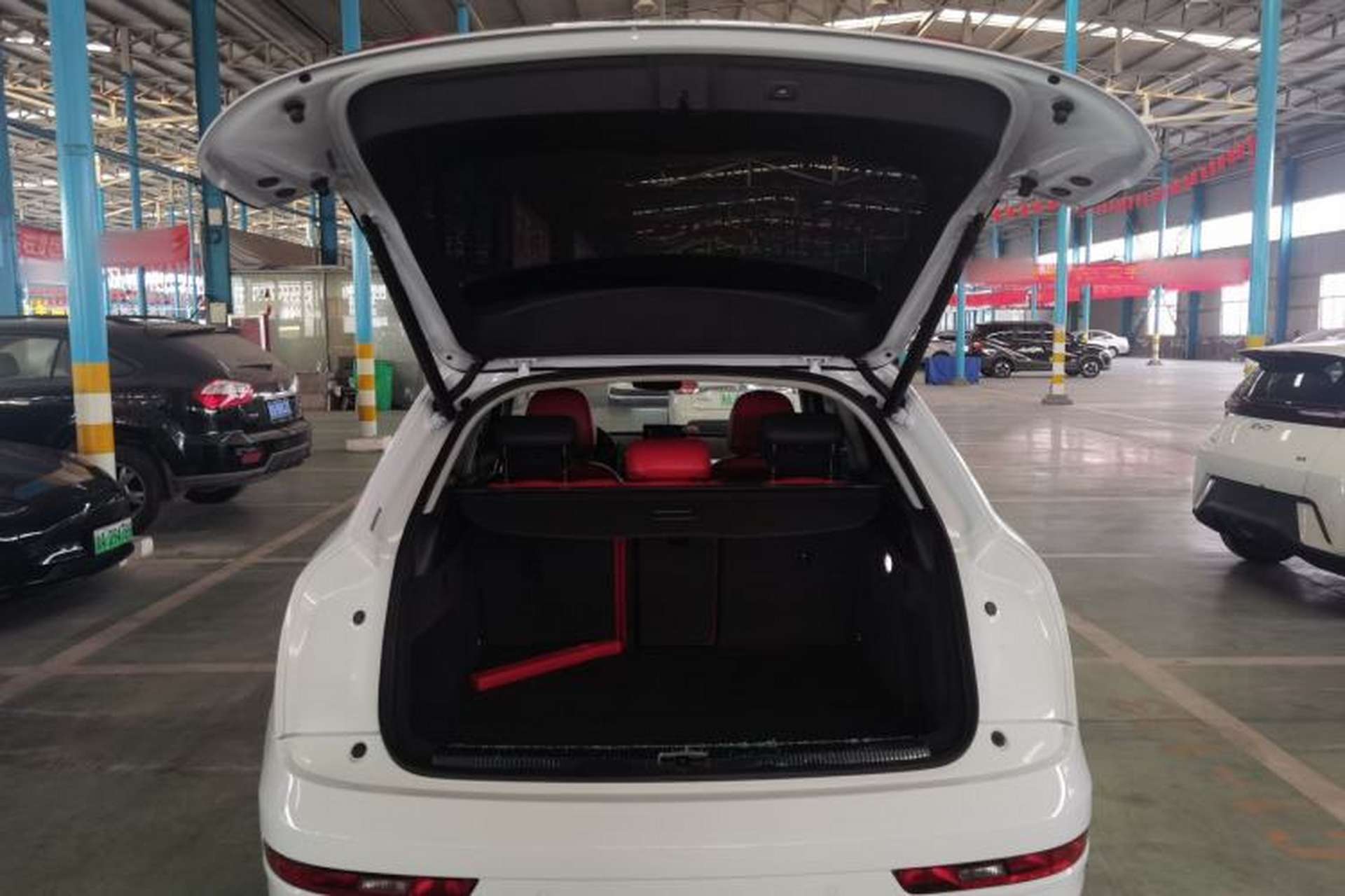 Used Audi Q3 2017 35 TFSI Fashion Model Trunk