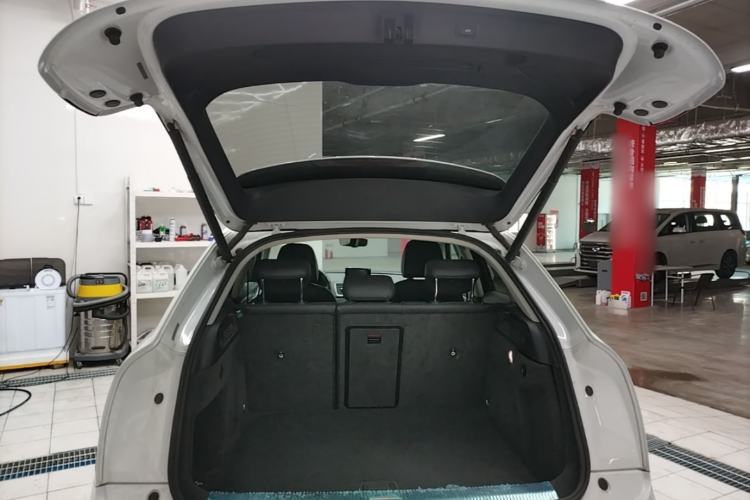 Used Audi Q3 2017 30 TFSI Fashion Model Trunk