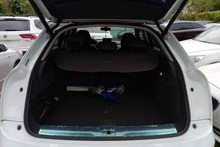 Used Audi Q3 2017 35 TFSI Fashion Model Trunk