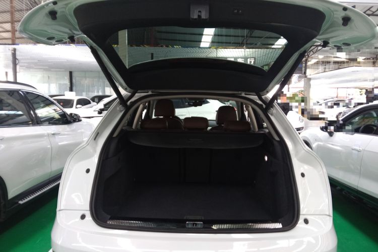 Used Audi Q3 2017 35 TFSI Style Edition Trunk