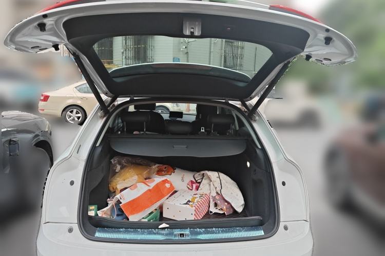 Used Audi Q3 2017 30 TFSI Fashion Model Trunk