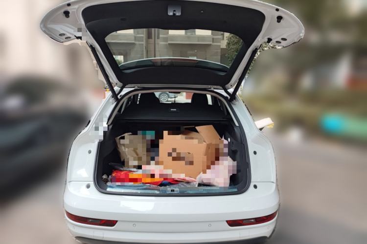 Used Audi Q3 2017 30 TFSI Fashion Model Trunk