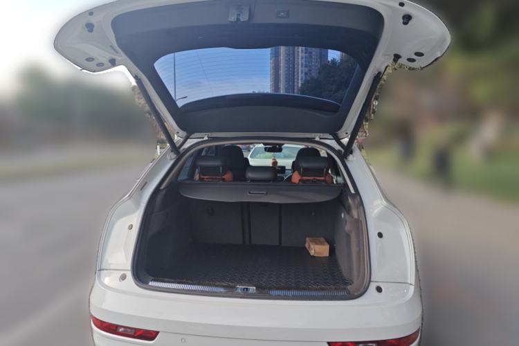 Used Audi Q3 2017 35 TFSI Fashion Model Trunk