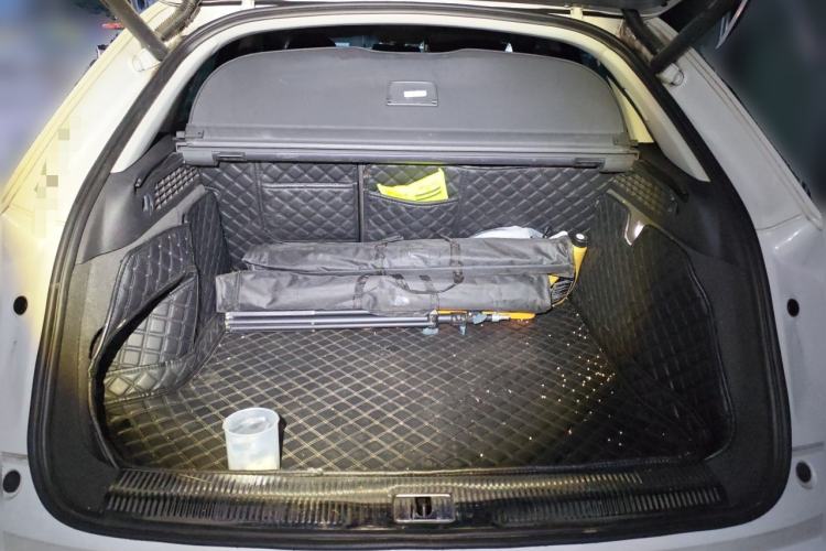 Used Audi Q3 2017 35 TFSI Fashion Model Trunk