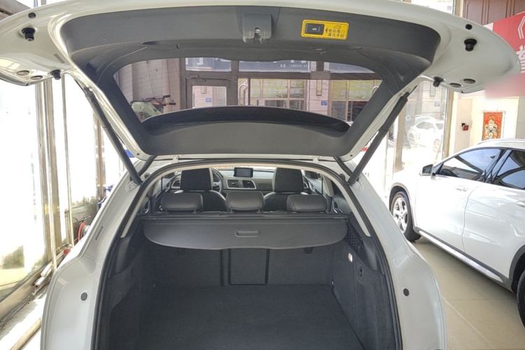 Used Audi Q3 2017 35 TFSI Fashion Model Trunk