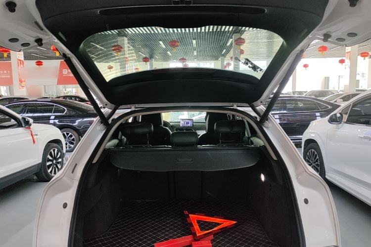Used Audi Q3 2017 35 TFSI Fashion Model Trunk