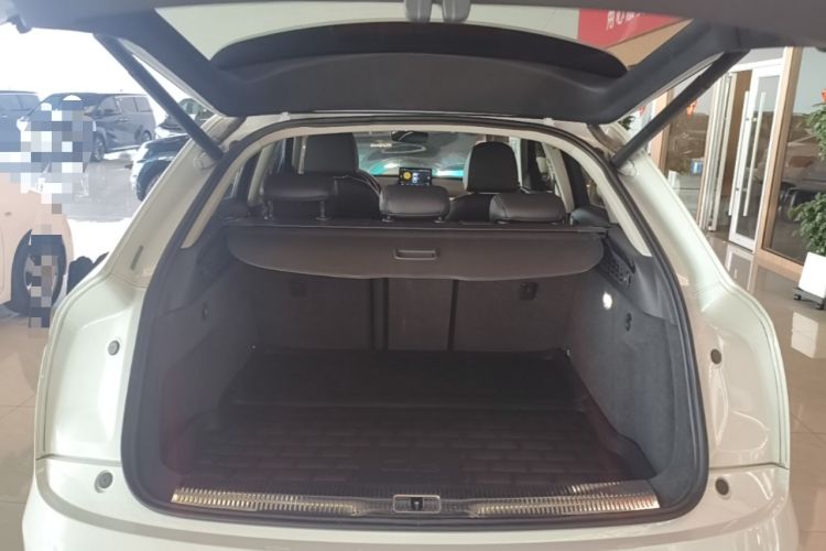 Used Audi Q3 2017 30 TFSI Fashion Model Trunk