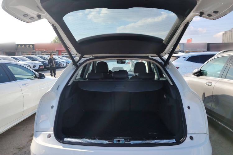 Used Audi Q3 2017 30 TFSI Fashion Model Trunk