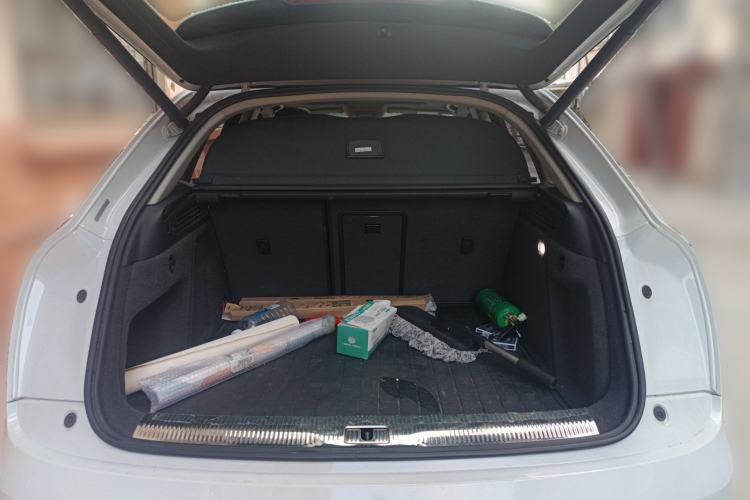 Used Audi Q3 2017 30 TFSI Fashion Model Trunk