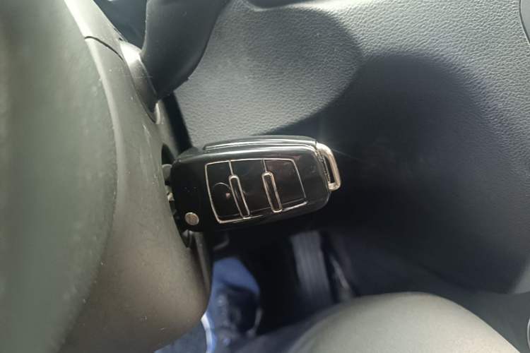 Used Audi Q3 2017 30 TFSI Fashion Model Vehicle Key